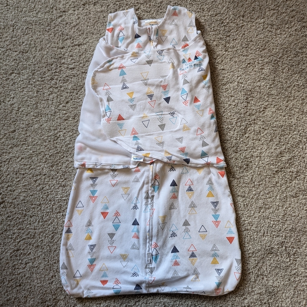 Halo Multicolor Triangle Sleep Sack in White